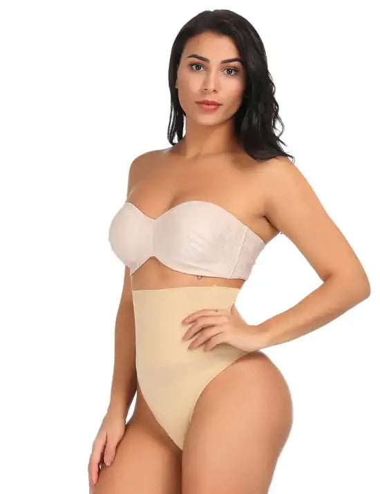 CurveSlim | Améliore votre forme naturelle et assure une compression douce autour de votre corps.