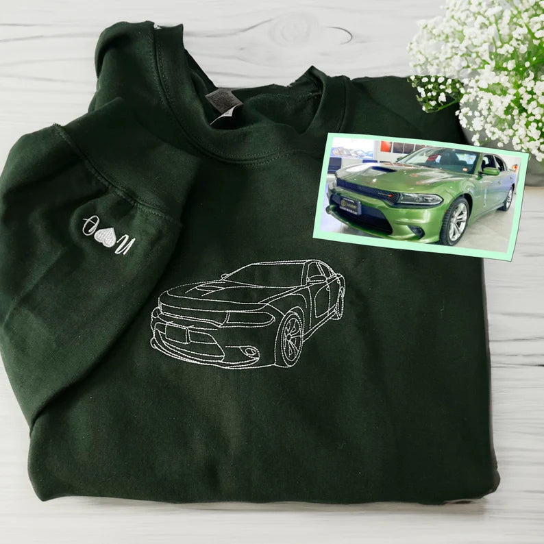 CarStitch | Sweat à capuche brodé personnalisable à l'effigie de votre voiture